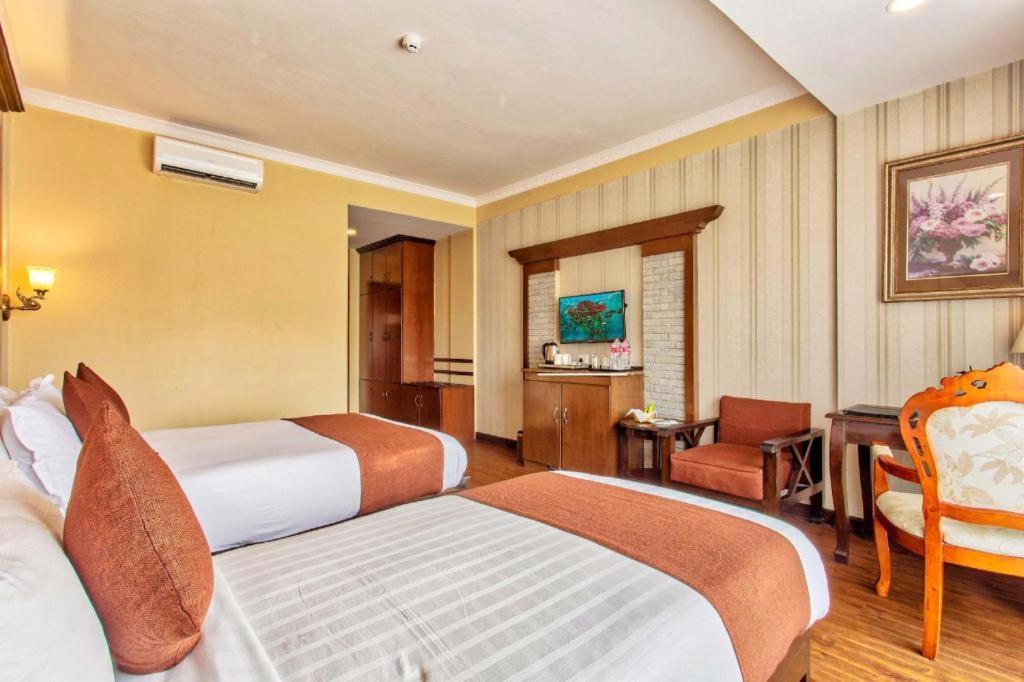 Da Yatra Courtyard Hotel & Resort Pokhara Exterior foto