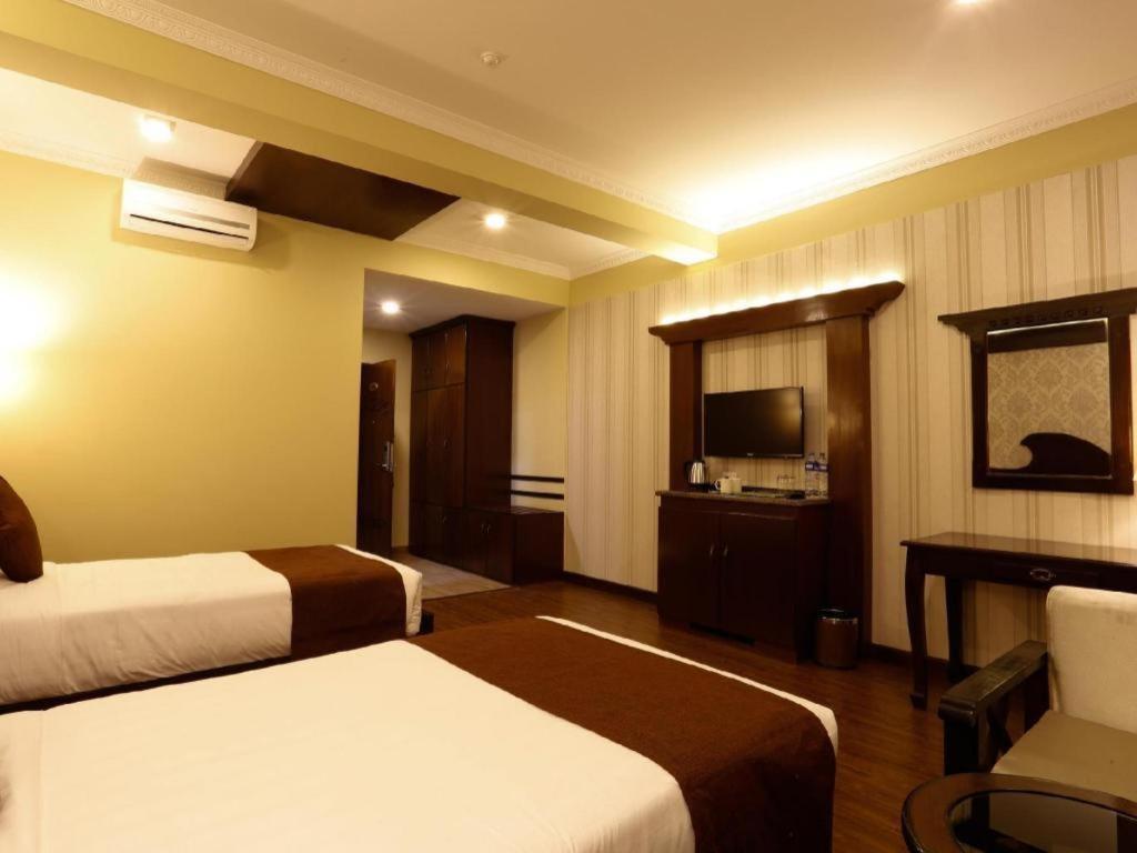 Da Yatra Courtyard Hotel & Resort Pokhara Exterior foto