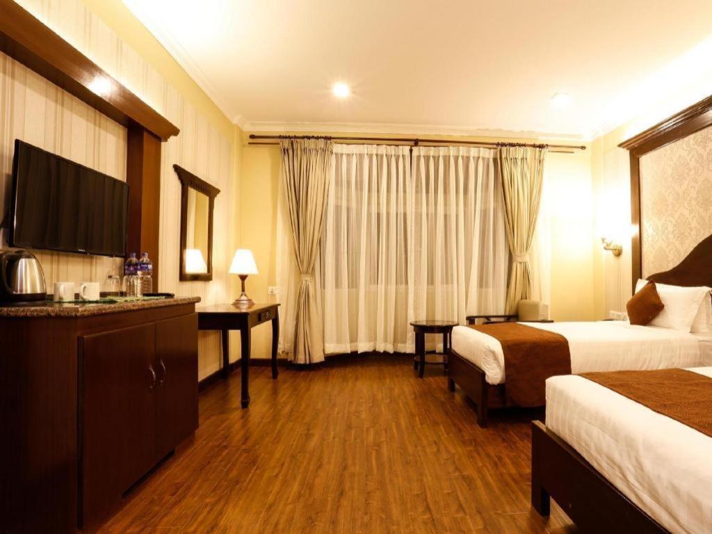 Da Yatra Courtyard Hotel & Resort Pokhara Exterior foto